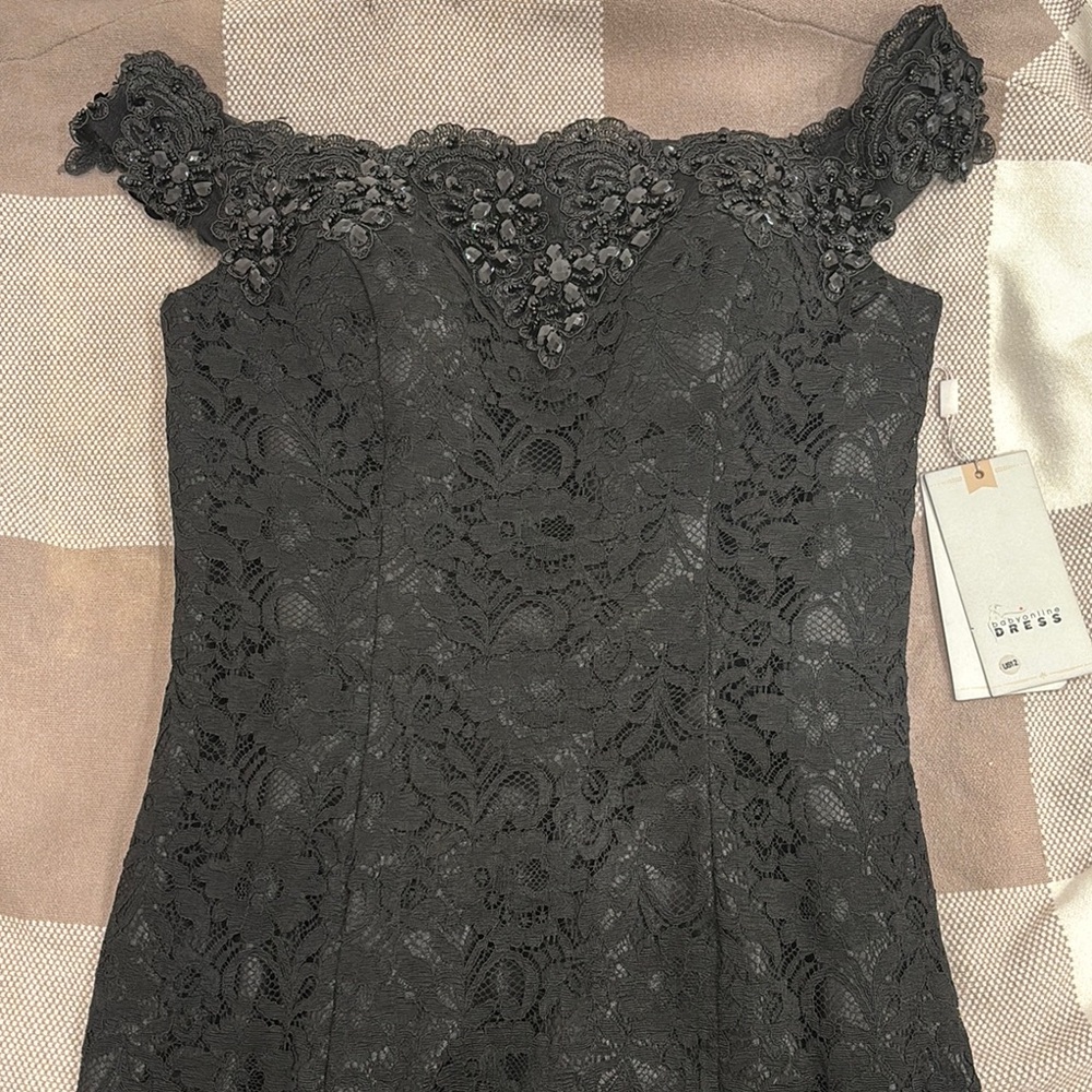 Elegant Black Lace Off-Shoulder Dress (Not Used)